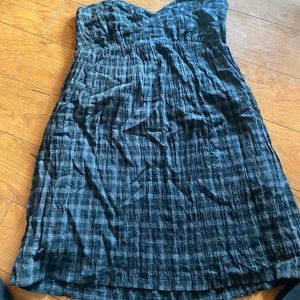 Really. Ute black and gray fox dress size xl